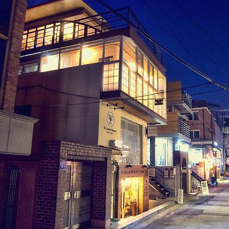 Br. Guesthouse Hongdae Seul Esterno foto