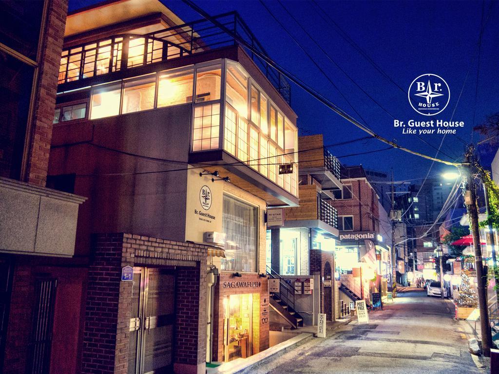 Br. Guesthouse Hongdae Seul Esterno foto